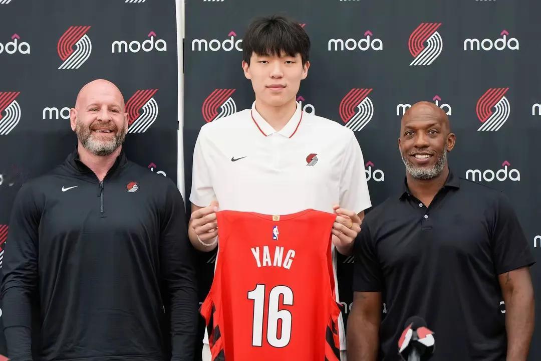 杨瀚森，让2025年的NBA休赛季不再无聊，夏季联赛、季前赛，他能获得足够的出场