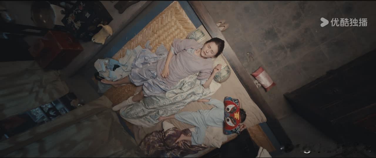 《灼灼韶华》韶华一个动作暴露她被二顺玷污了有没有发现韶华醒来第一