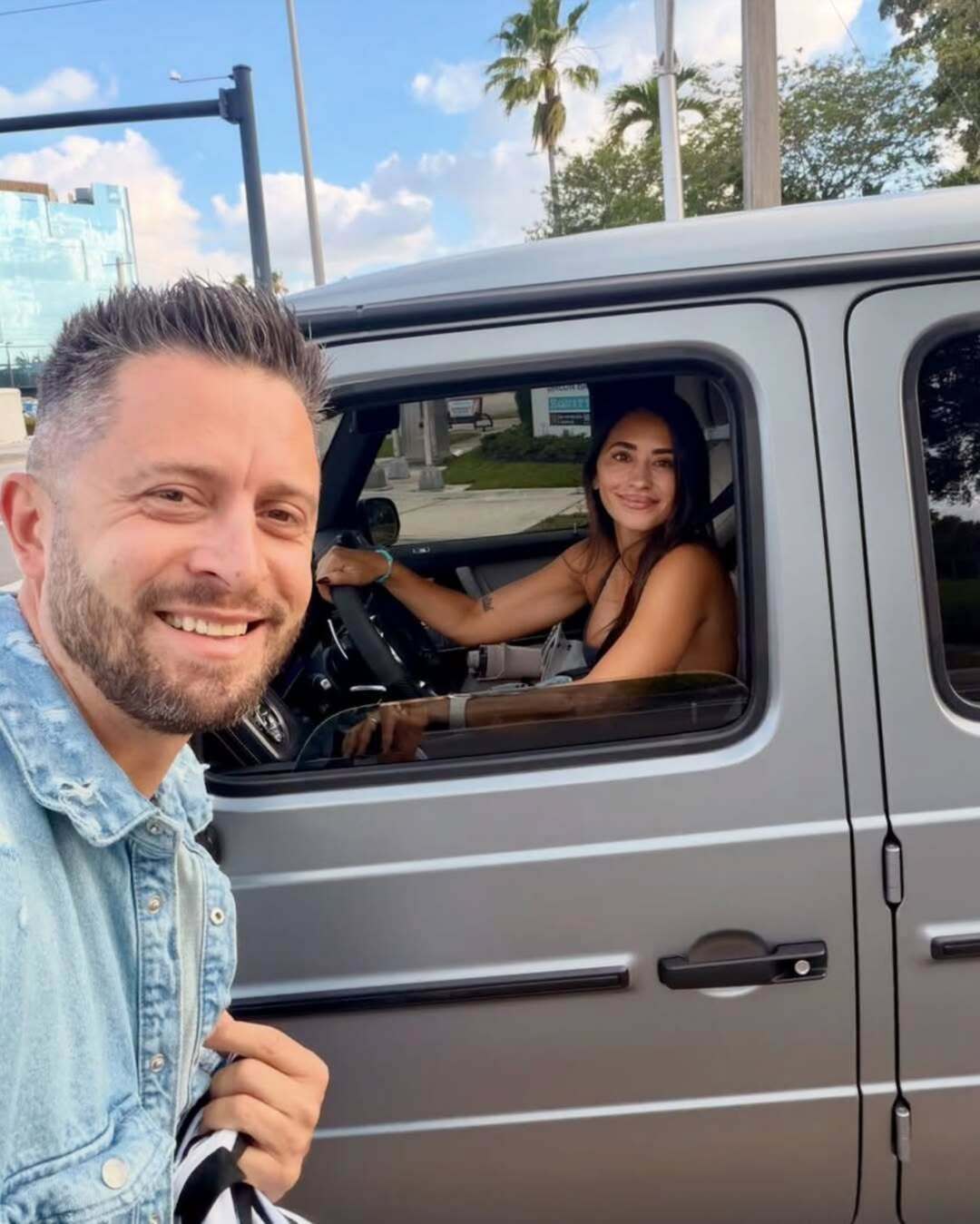 安妞今天与marcinurbigoat合影📸👑亲切的安妞梅西
