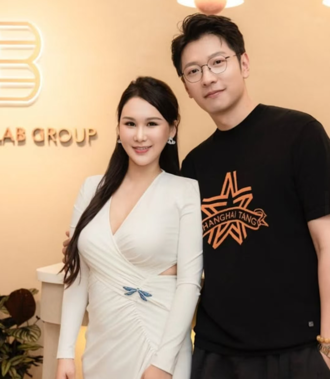 与富婆太太闪婚兼火速造人！前TVB小生称和继子女关系好：像朋友
