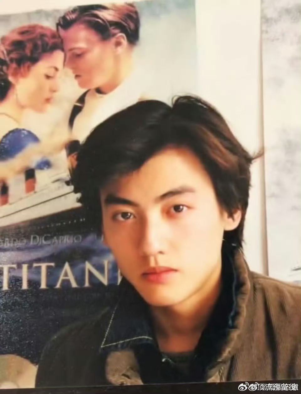 这俩可以收拾一下准备升咖了，明年白玉兰我要看到董晴的名字！！！！​​​​