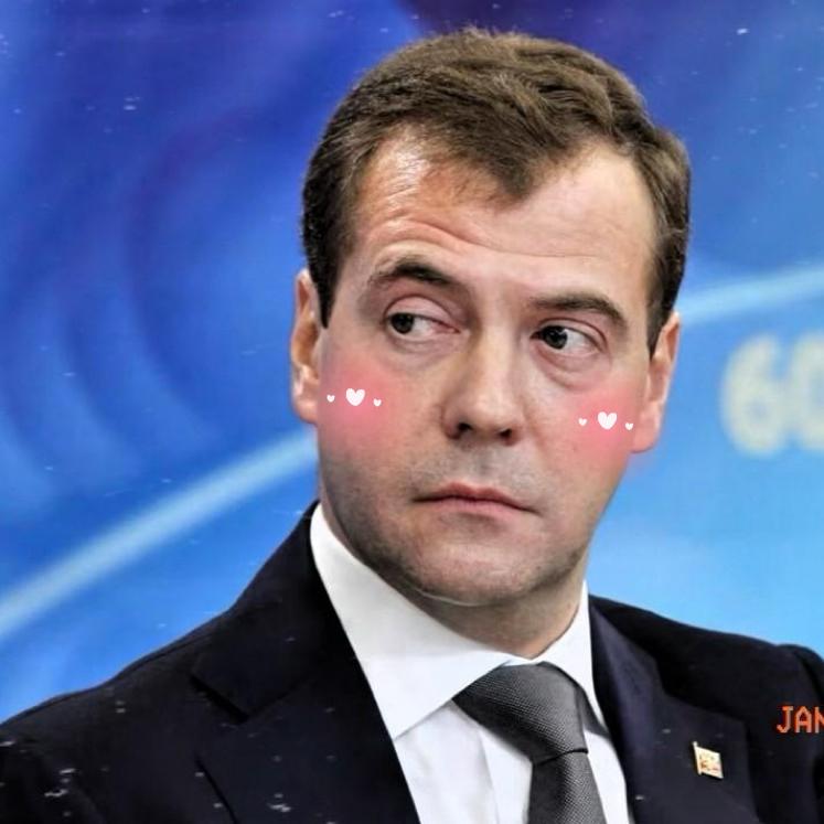 玩笑开大了！俄罗斯也要抢夺格陵兰岛？这波操作直接把国际大戏的荒诞程度拉满，前