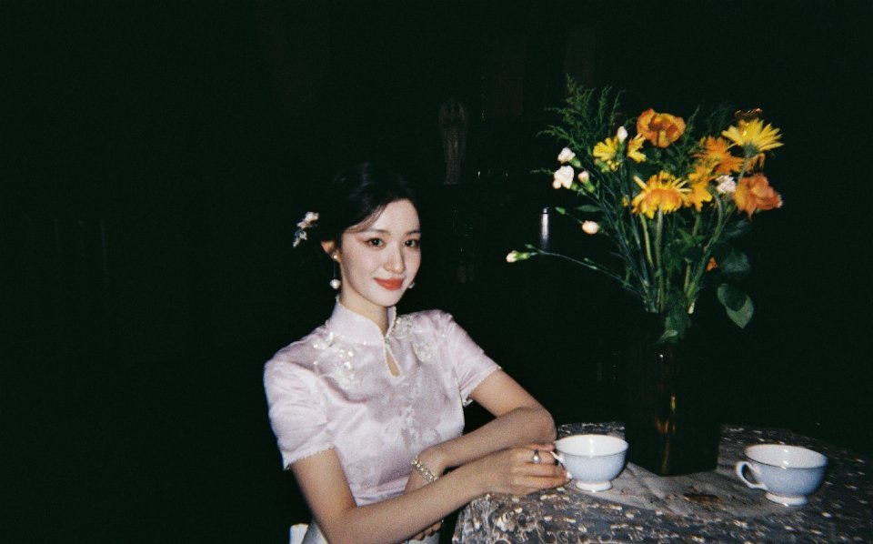 王楚然你神图有了每次看王楚然的写真都会被惊艳到，自带东方美人独有的温婉贵气。镜头