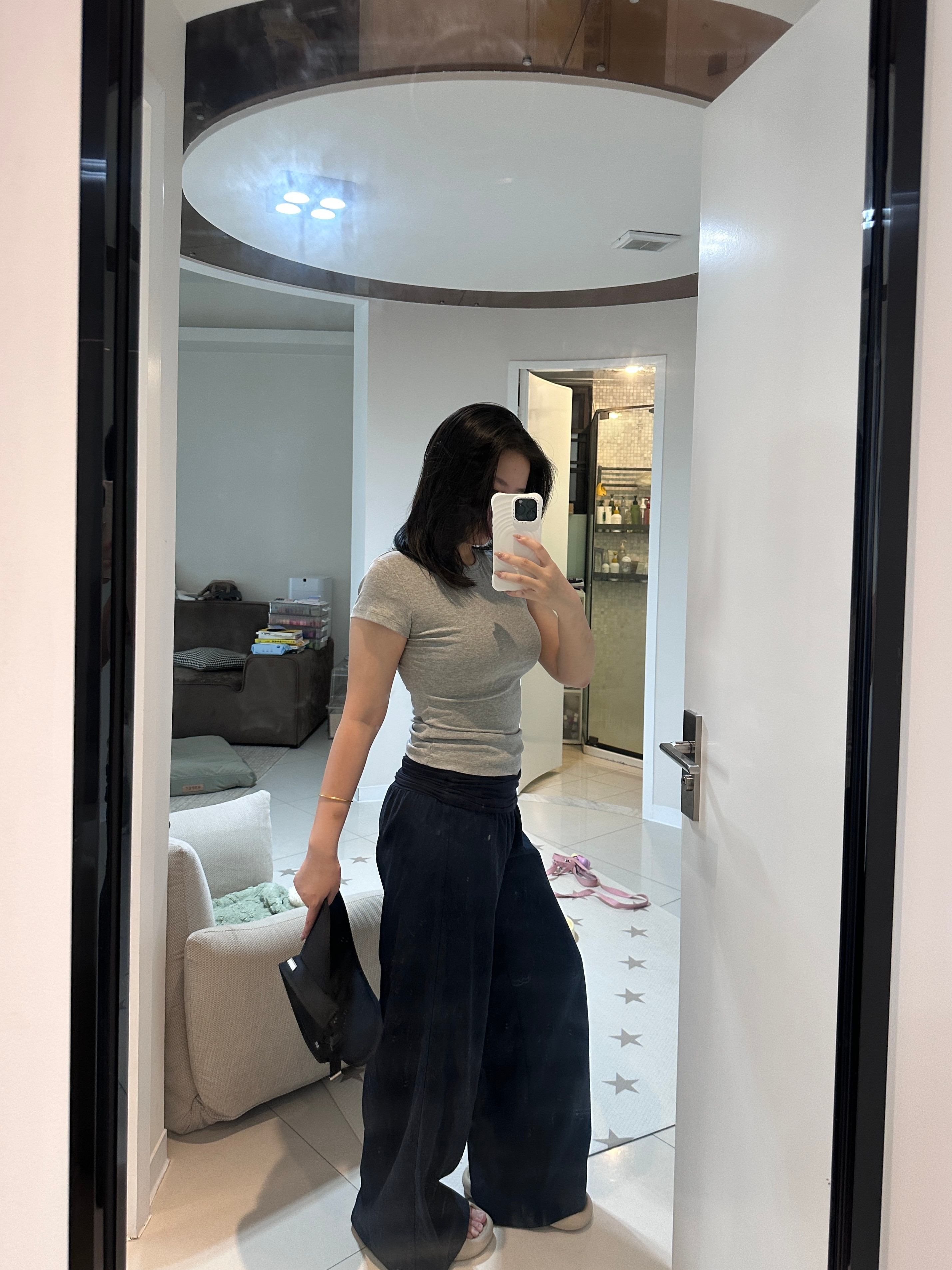 这个内衣把我比例搞得逆如天了。​​​
