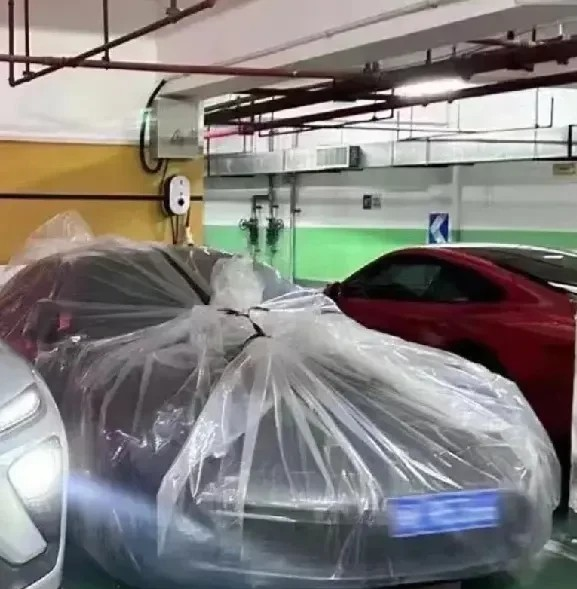 停车场里的一幕，不得不说，惊呆了