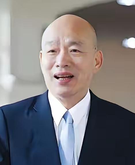 韩国瑜访日归台后罕见“沉默”:郑丽文当选后去立院拜访同仁,韩未现身;郑丽文当选后