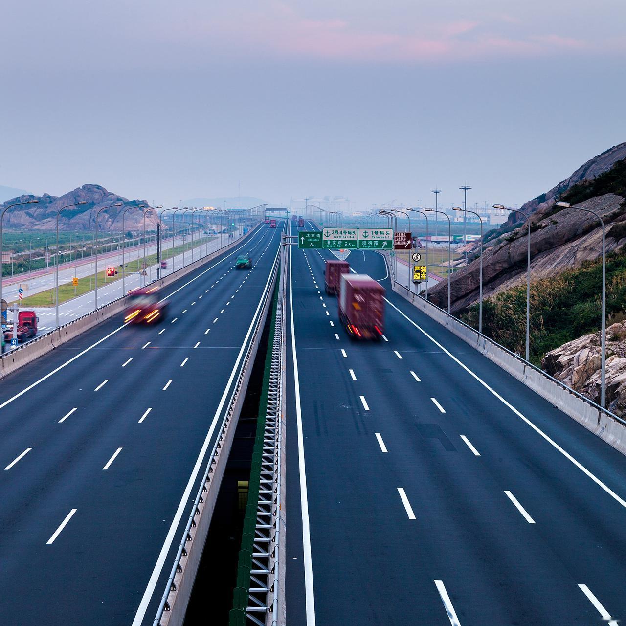 湖北有哪些免收费高速公路?湖北有不少免费高速公路。自2025年12月14日0时