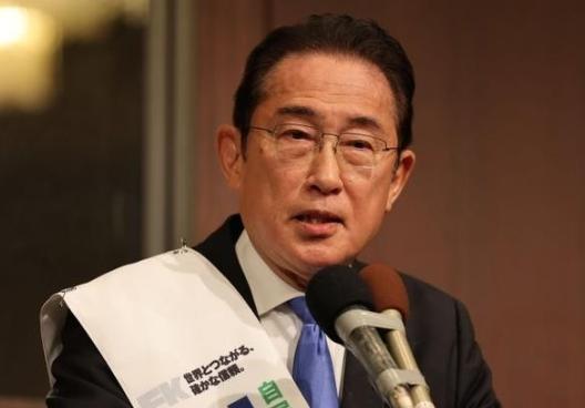 日本前首相岸田文雄一番话耐人寻味！日本虽然只是个资源匮乏、人口不断减少的岛国，但