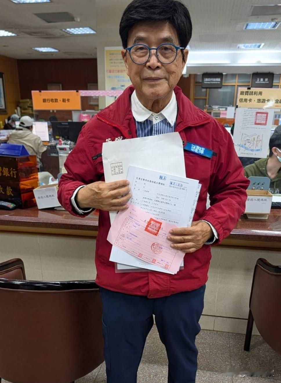 郑丽文这个家真不好当，花莲初选落败者叶耀辉竟跑去法院告国民党中央诉请冻结初选提名