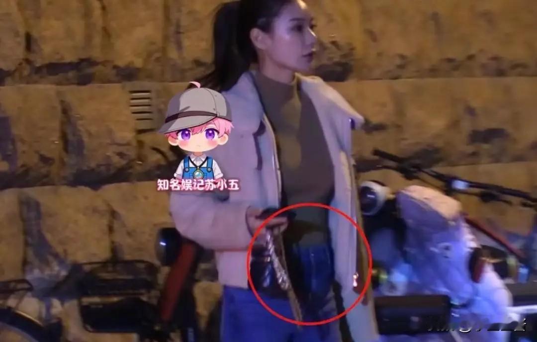 汪小菲，让人意外。11月11日，43岁的汪小菲，冲上热搜，这一次，不是因为前