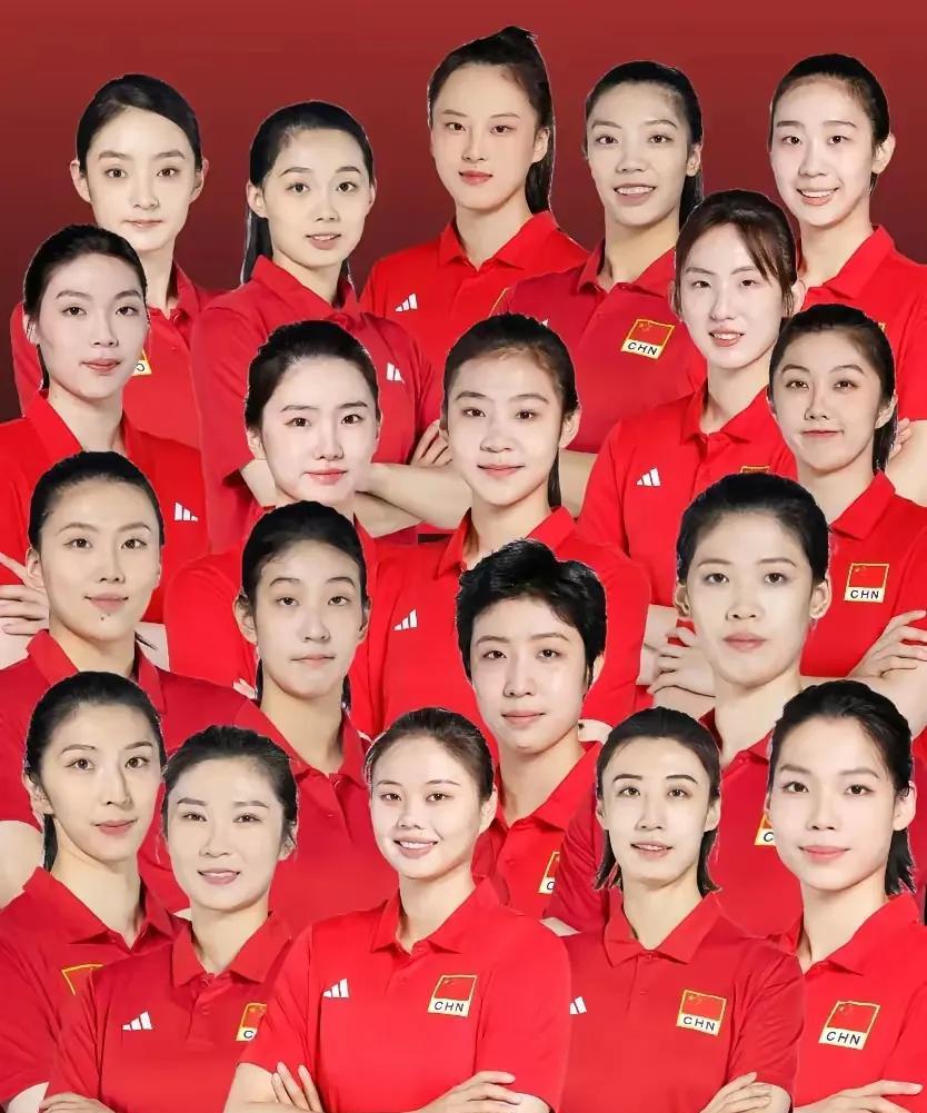 女排出国比赛和男足出国比赛没法比。据说中国女排去波兰打总决赛坐的是经济舱，而且