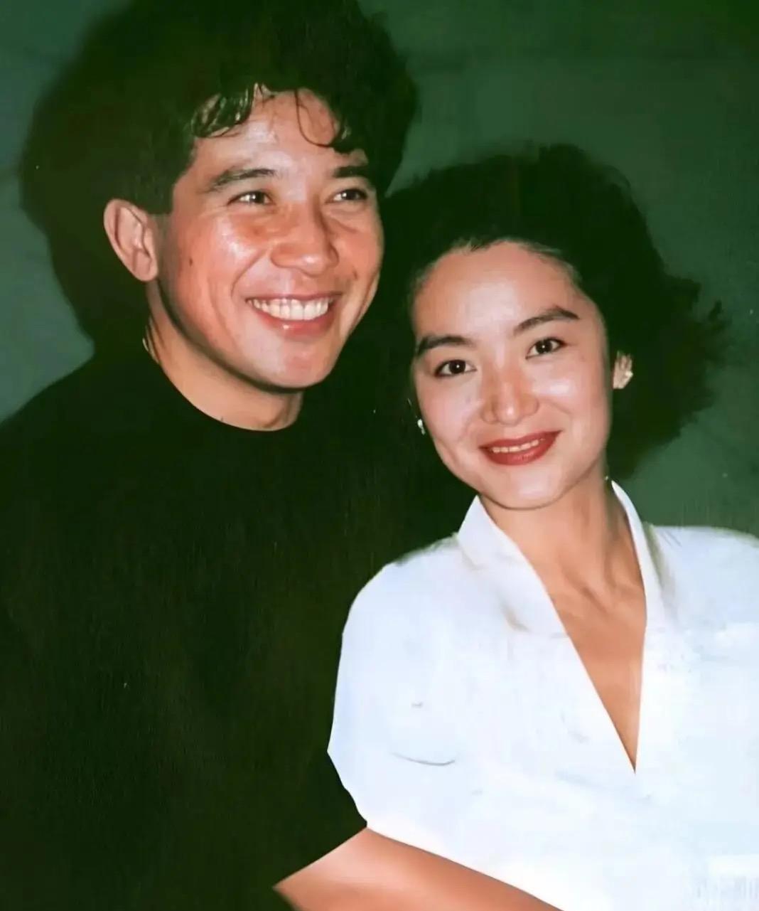 一位情感专家说：“所有女人要记住，不管多大岁数，找相伴过日子的男人，别只看长相帅