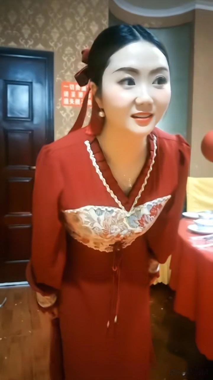 看到一个帖子，令人唏嘘不已！一位重庆的妈妈说，自己的女儿远嫁，问她有没有压力