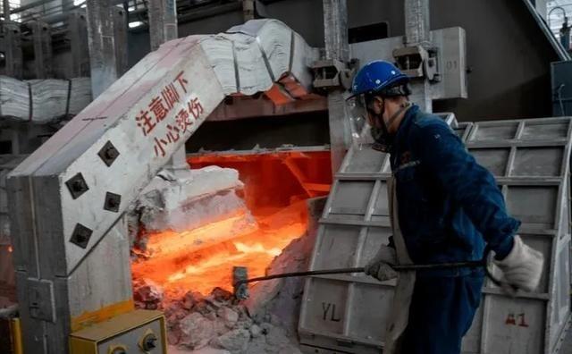 实际上，美国最难搞定的不是稀土，而是稀有金属“镓”，某种程度上来说，其难度相当于