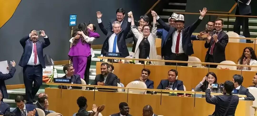 出手了！英国、加拿大、法国、德国、意大利、日本和美国这七个国家的外长在联合国大会