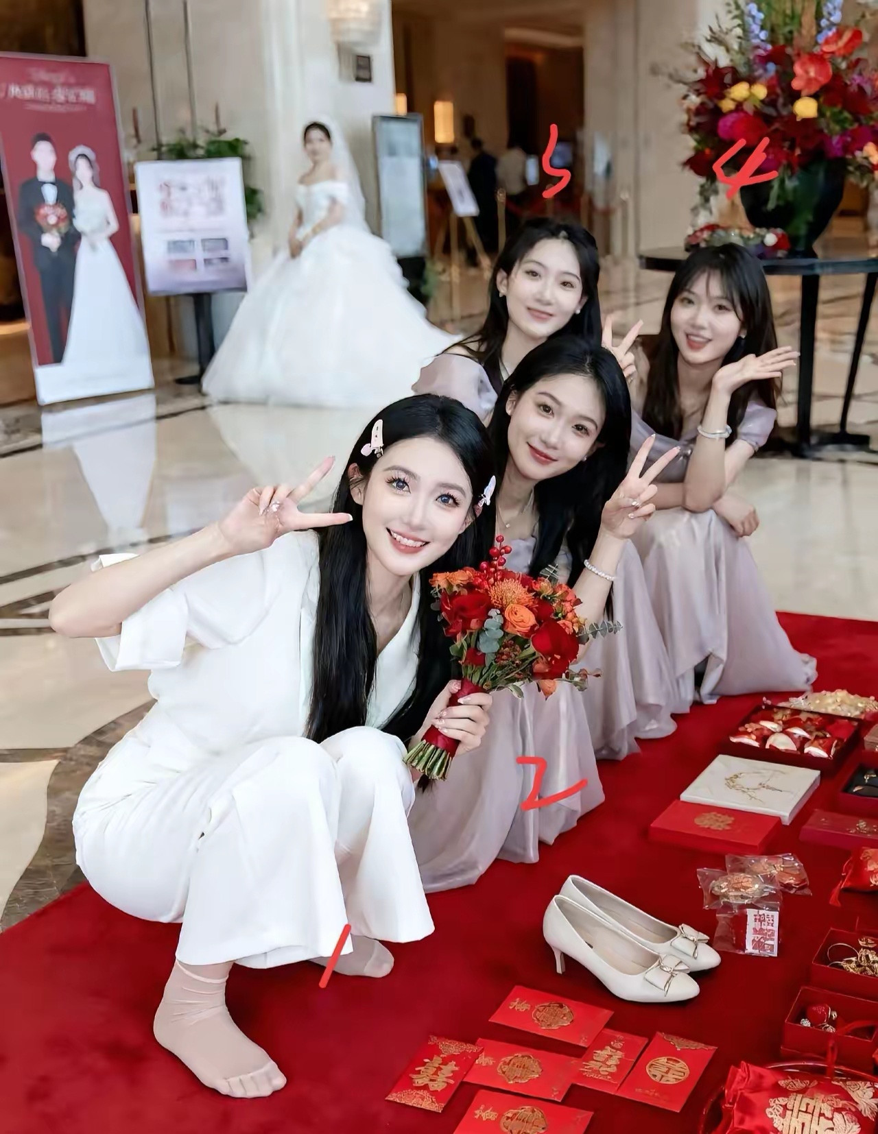 要是我选就选第一个，兄弟们我眼光怎么样吧？