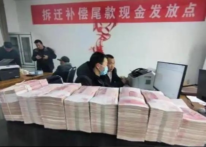 太缺德了”，4月8日，福建，80多岁老母亲去世，留下500万拆迁款！大哥大姐要求