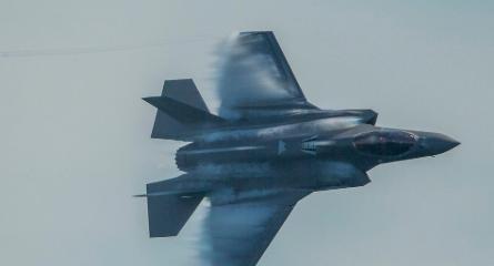 没想到稀土这张牌会变得越来越大，美国经济学家诺亚·史密斯警告：“如果中国了解到它