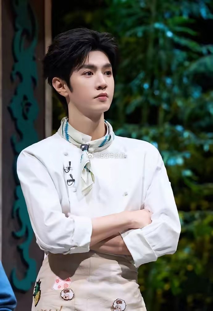 当《大侦探11》新一期播放，陈哲远一句话就差点闯祸。很显然，相比于王安宇的紧张，