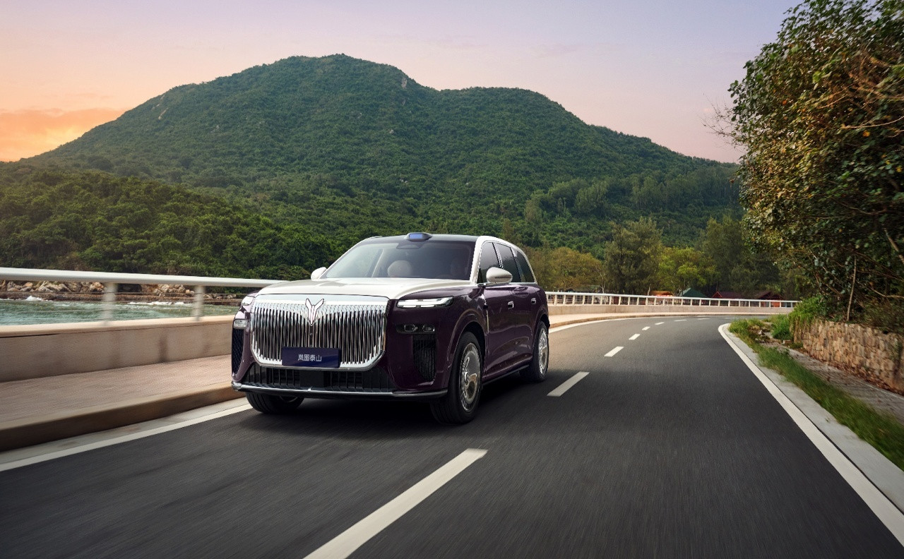 岚图泰山似乎是火出圈了，不仅国内火，国外也火我不是定了台嘛，销售跟我说大概在12