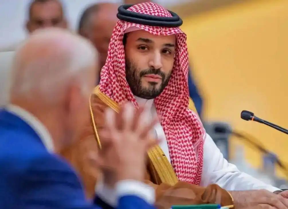 阿联酋、卡塔尔私下找欧洲领导人传话：求特朗普停手！很多人以为海湾国家是美国坚定的