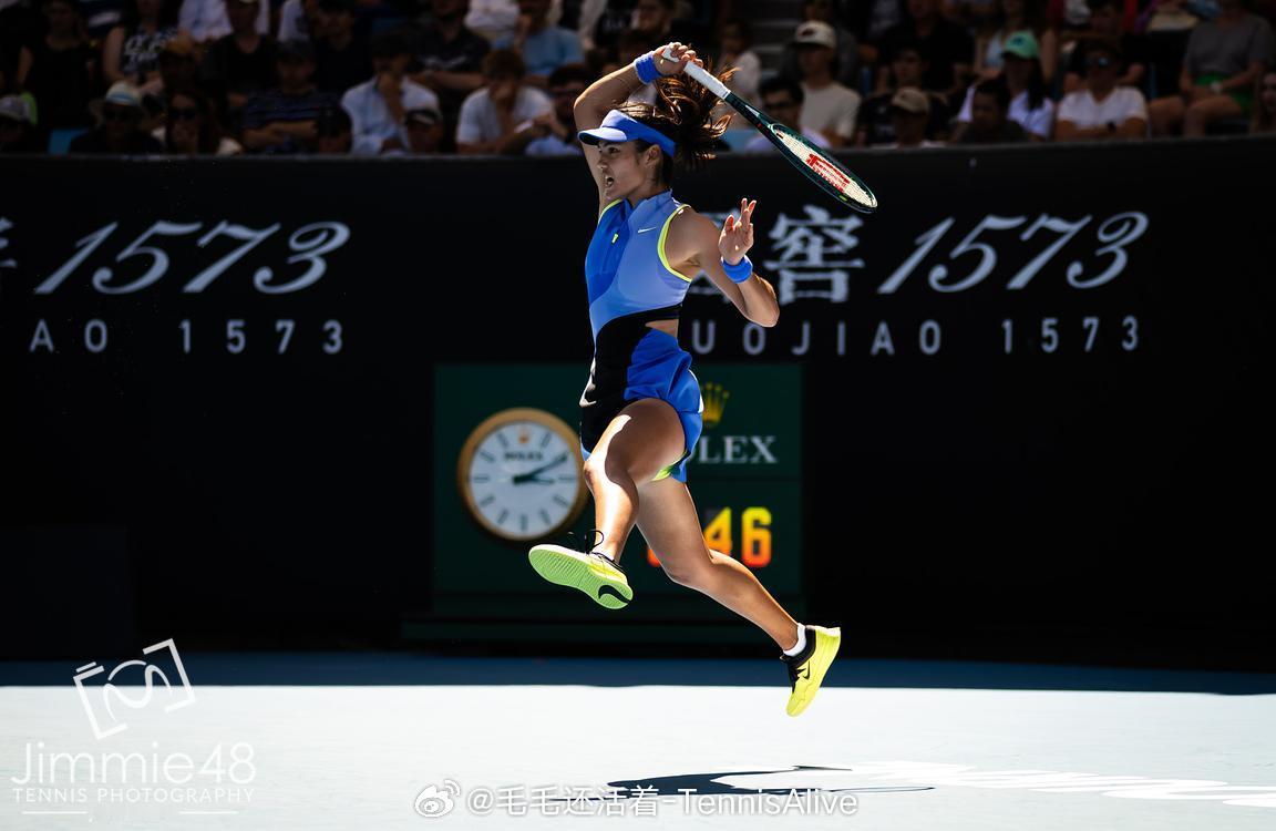 【拉杜卡努将签约优衣库：印第安开始】报道称拉杜卡努将在印第安开始穿优衣库。每年3