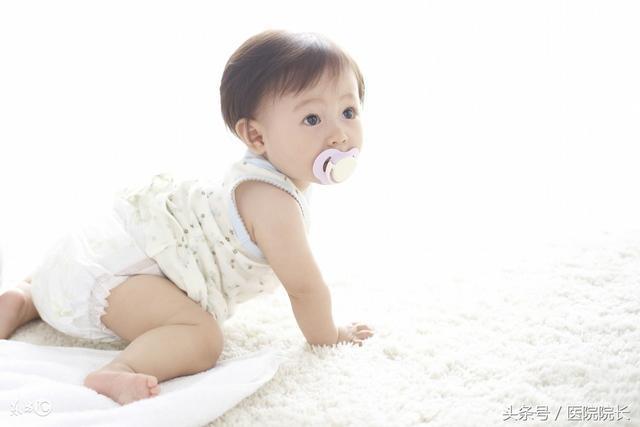 1岁孩子白天高烧39度多, 家长喂药不当晚上降到35度浑身冰凉