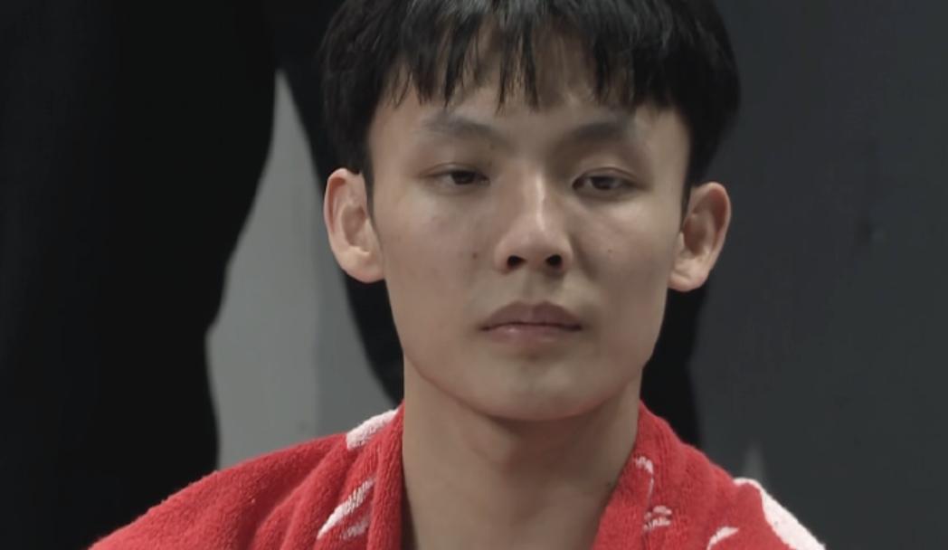 广东宏远无缘四强胡明轩、奎因尽力了大家有没有注意到末节徐杰被DNP，我来谈谈