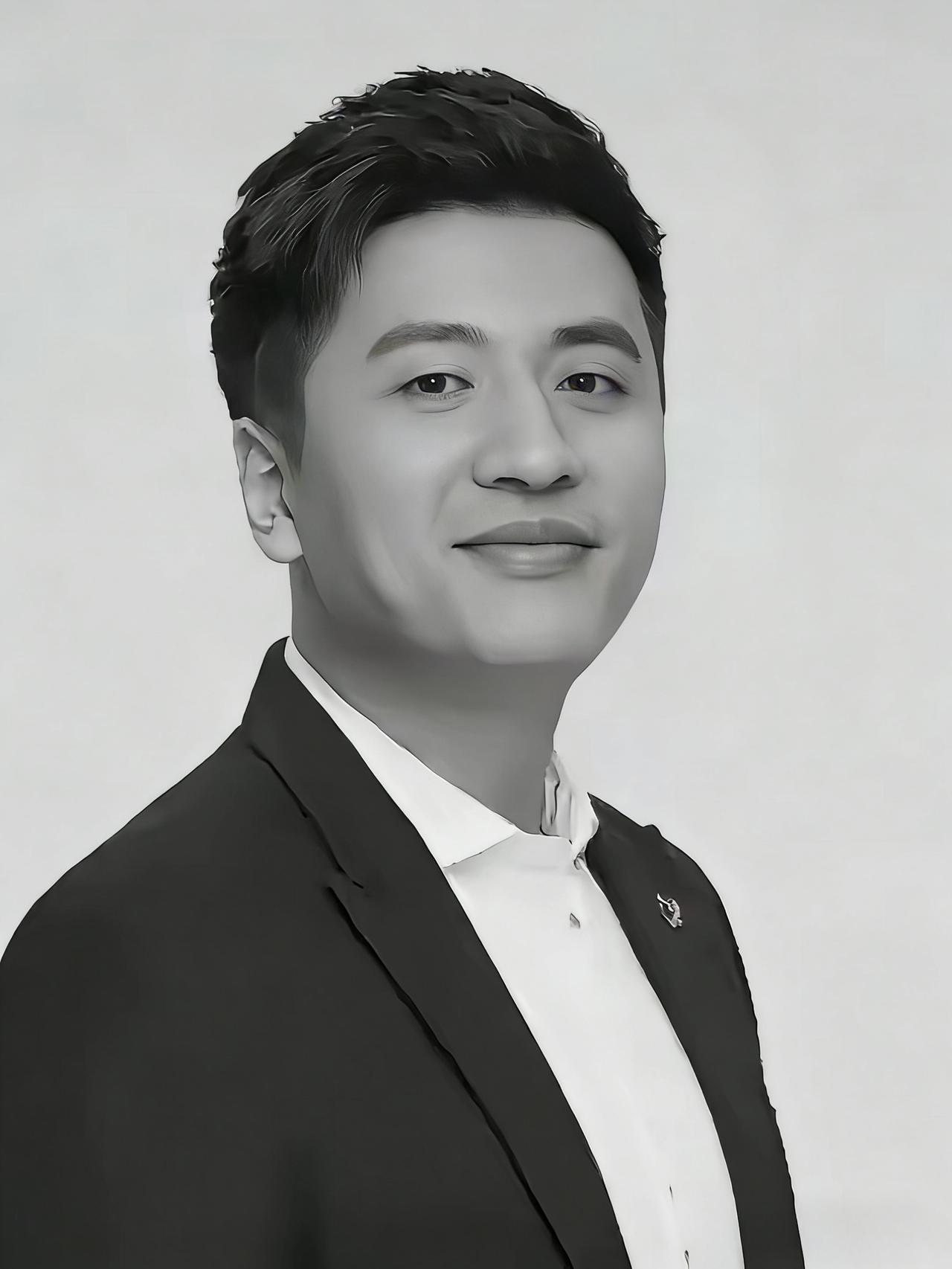 我在猎头公司上班的闺蜜，她告诉我，张雪峰说的几乎全是真实的现实，因为我们普通