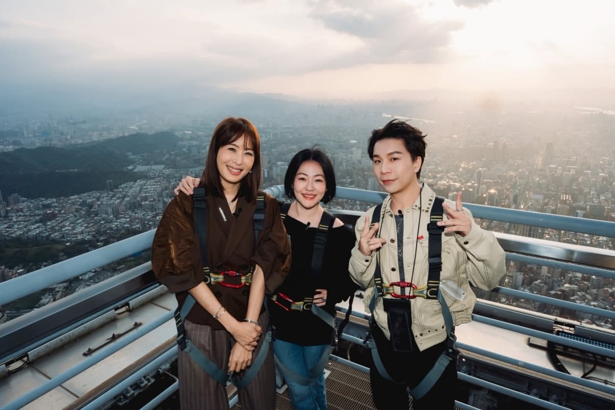 小S回归第二期小S在台北101的花絮照好美😘