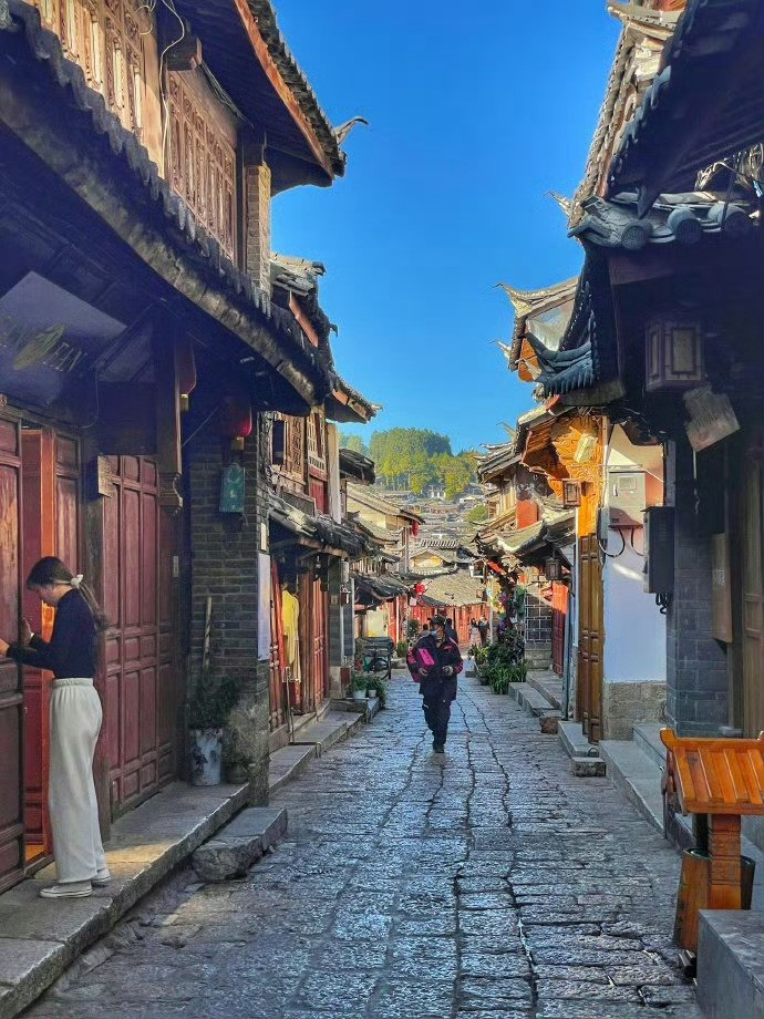 丽江古城，热闹繁华，却不失安宁祥和。