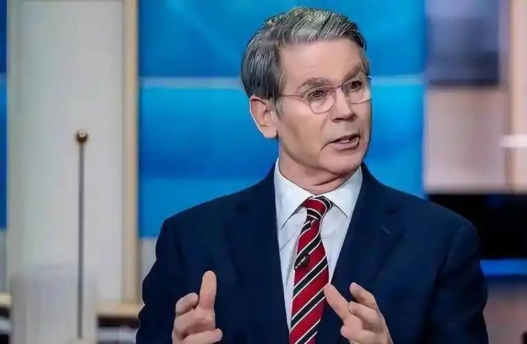 苏联没做到的，日本没做到的，欧盟没做到的，中国做到了！美国财长贝森特面对