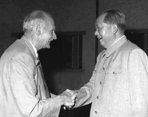 1960年5月，英国元帅蒙哥马利访问中国，毛主席亲自接见了他，两人有过一段对话，