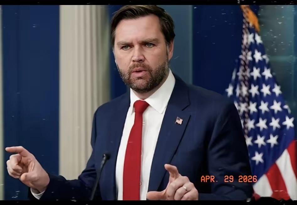 美方没有资格干涉中国内政，如果再继续干涉中国内政，继续给台当局卖军火，从今以后美