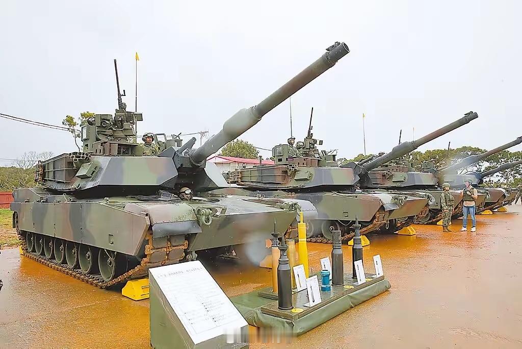 美军4M1A2T主战坦克已赴台！注意，这即将是第二批入台坦克了！其