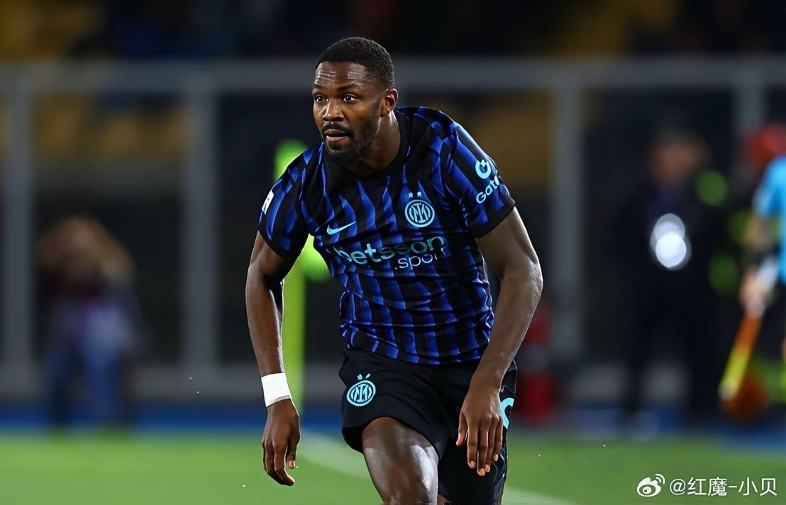 国米前锋图拉姆在国家队状态火热，参与全部进球，一传一射一策划助法国队3:1击败哥