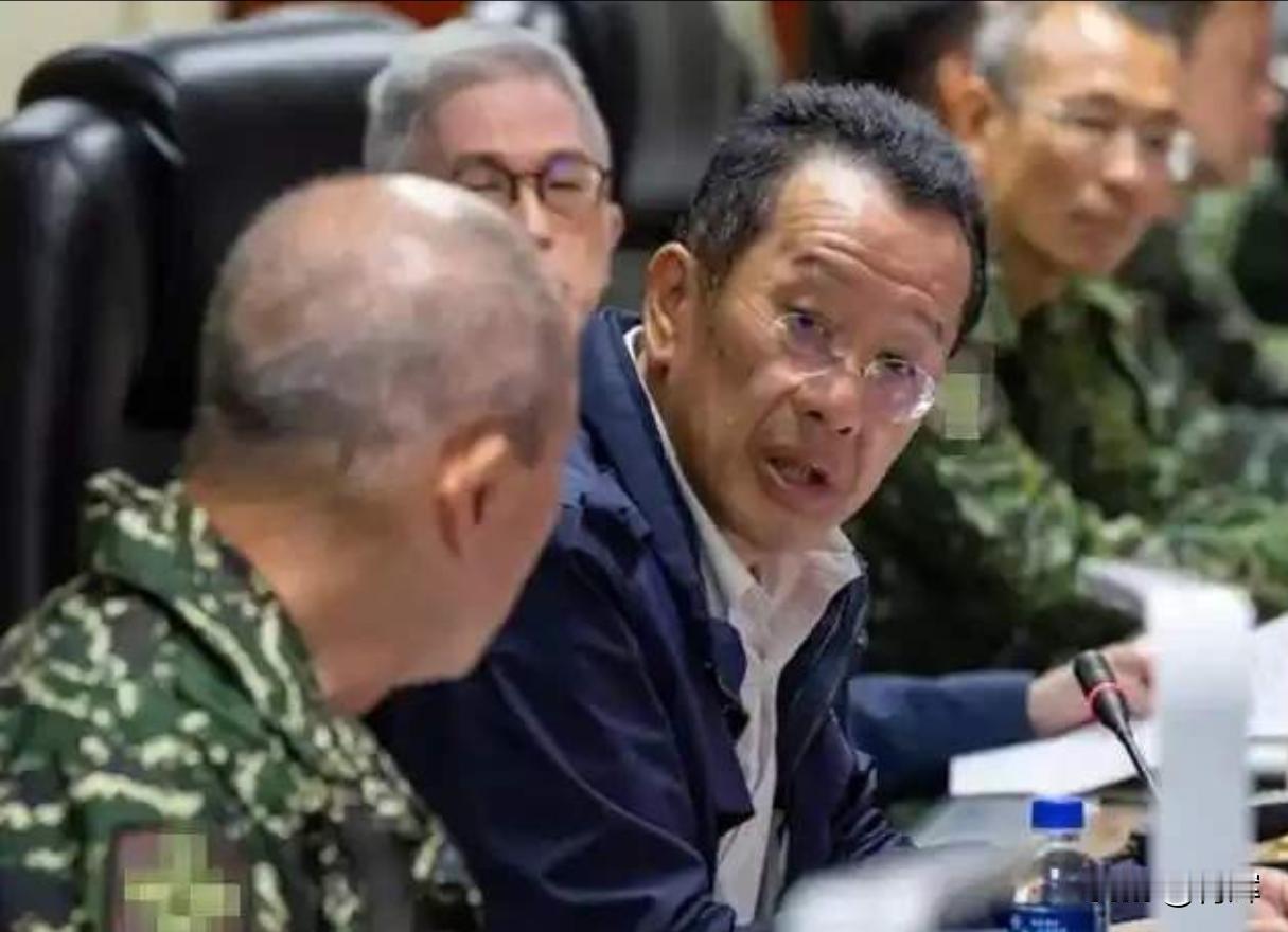 先发制人？台军想更改第1枪标准:大陆导弹升空就反击！美国坚决反对近期台岛的中国