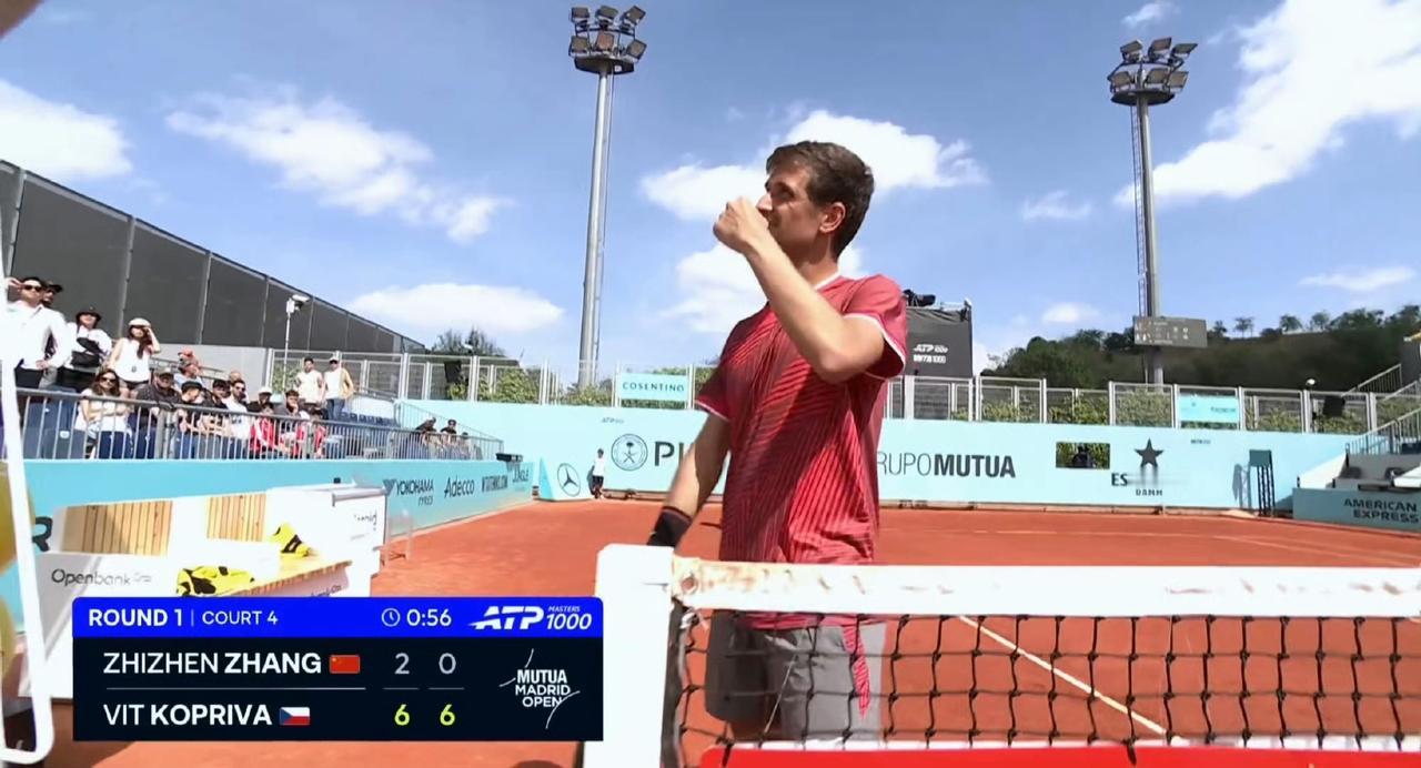 中国男网老大哥张之臻吞蛋出局！最近8场比赛输了7场。ATP1000马德里大师赛男