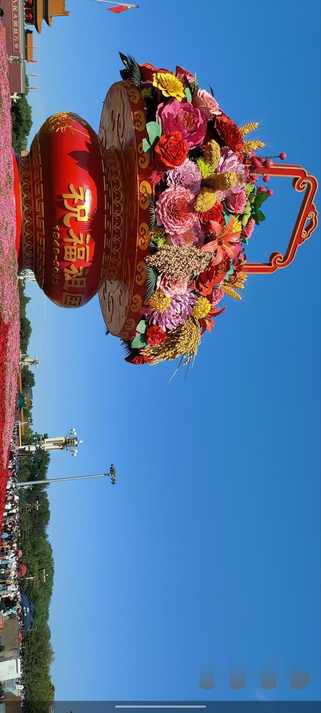 在花海中，感受大自然的美好与生机！