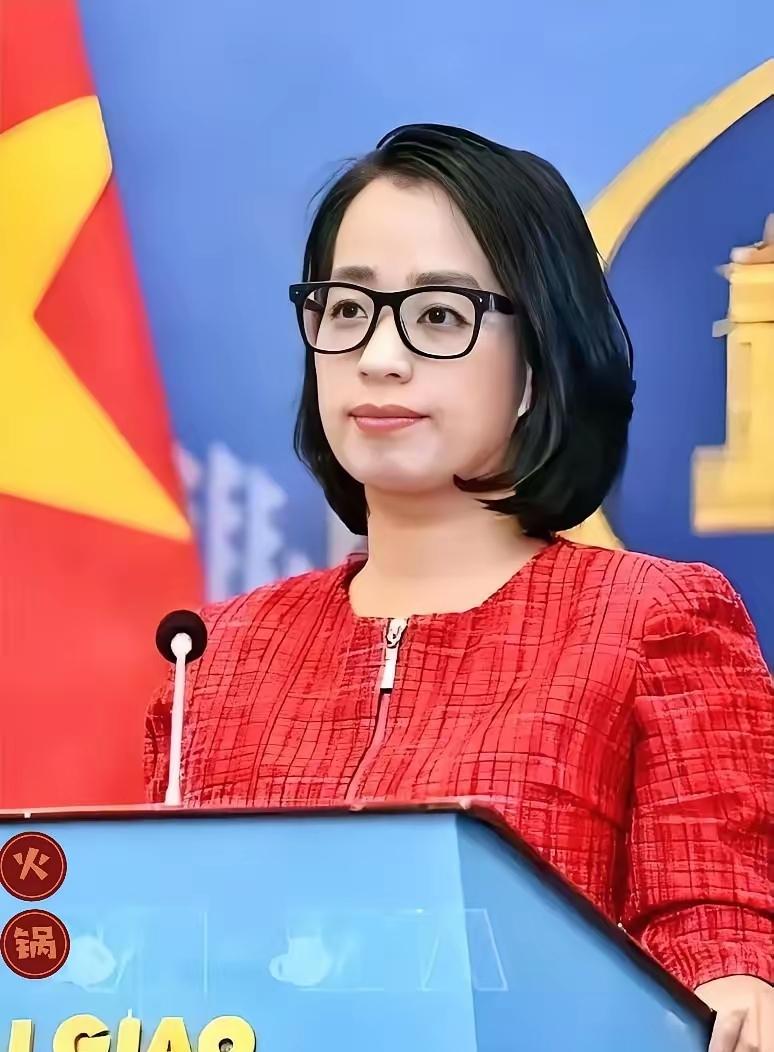 越南外交部发言人范秋姮重申：越南拥有充分的历史证据和法律依据，可以依据国际法主张