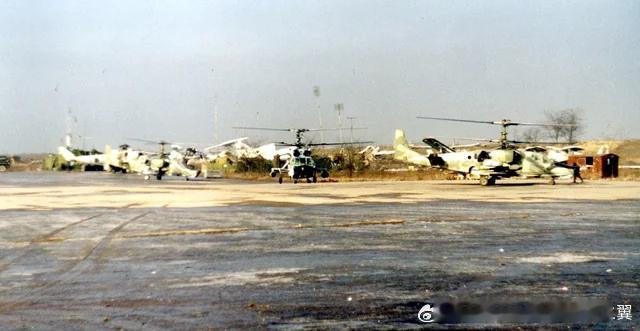 黄24和25是仅有的两架参加过实战的卡-50，于2000年12月部署车臣参加第二