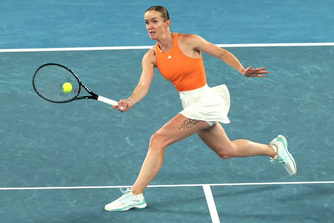 0-2惨败！澳网爆大冷，女单三号种子被淘汰，四强决出两席！1月27日的罗德