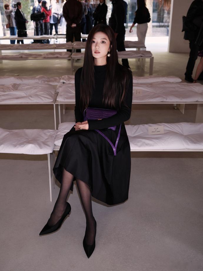 CELINE认领王安宇孙千celine大秀，首位认领的中国艺人是王安宇，首位认领