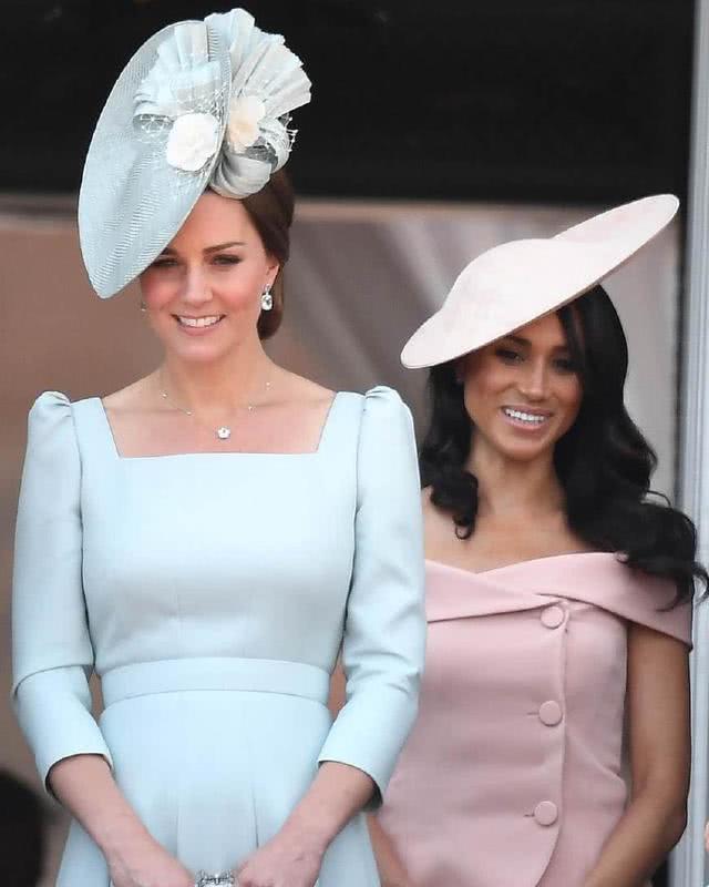 凯特和梅根的关系，还能缓和吗？为了王室的口碑，说不准这妯娌，还真会“握手言和”