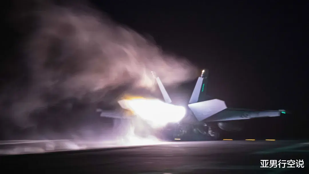 美军为什么误击F-18?官兵太累太紧张,穷兵黩武,总归要还!
