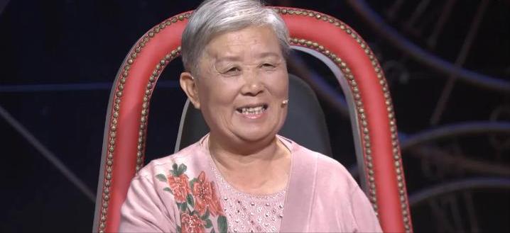 2020年山东，一偏瘫母亲说：“我想去大理。”儿子一口回绝：太远，不去！哪知，母