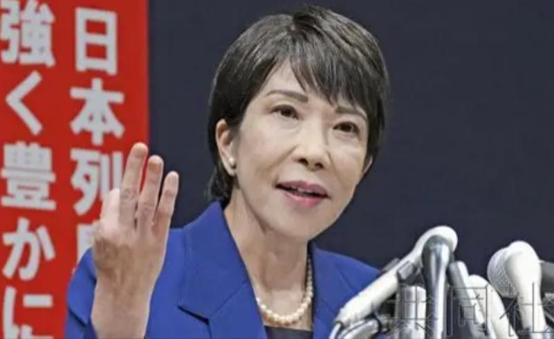 8月8日，东海方向的平静被撕开了一道口子。日本海上自卫队的舰艇编队，特意选