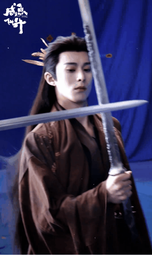 知道王鹤棣为啥适合大男主了他身上有那种动漫男主的热血魂看起来有点中二的开大在