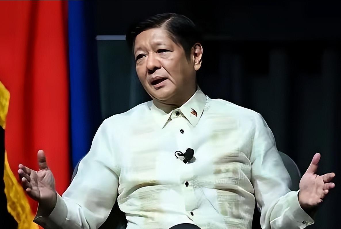 历史轮回的规律，总喜欢开最扎心的玩笑。2026年春天刚过，中国刚刚雪中送炭地给菲