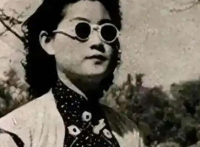 1978年，一伙人突然踹开一户农家的门，直接把张春莲带走，而她丈夫此时还没反应过